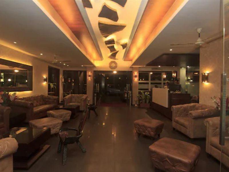 Hotel Chandralok 罗纳瓦拉 外观 照片