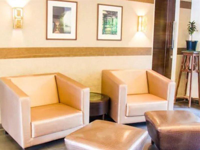 Hotel Chandralok 罗纳瓦拉 外观 照片