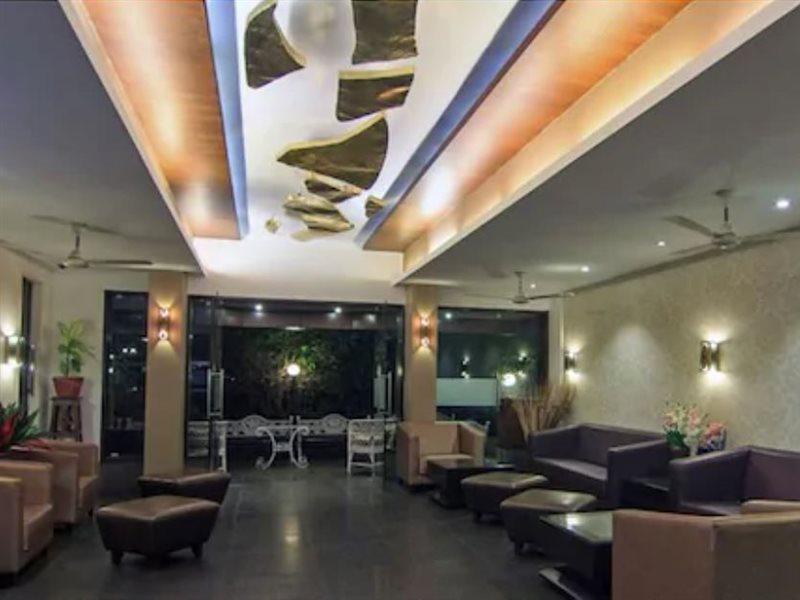 Hotel Chandralok 罗纳瓦拉 外观 照片