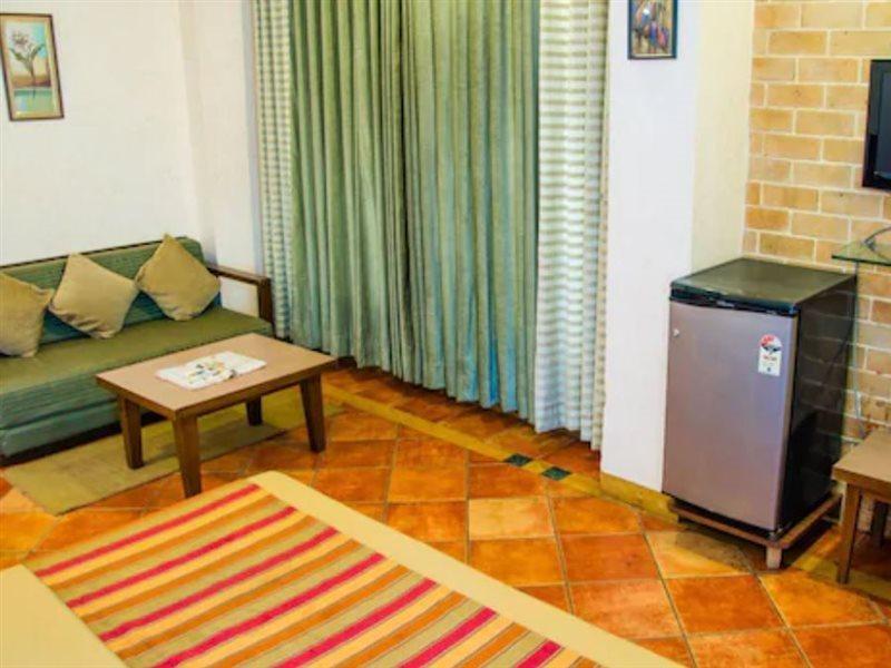 Hotel Chandralok 罗纳瓦拉 外观 照片