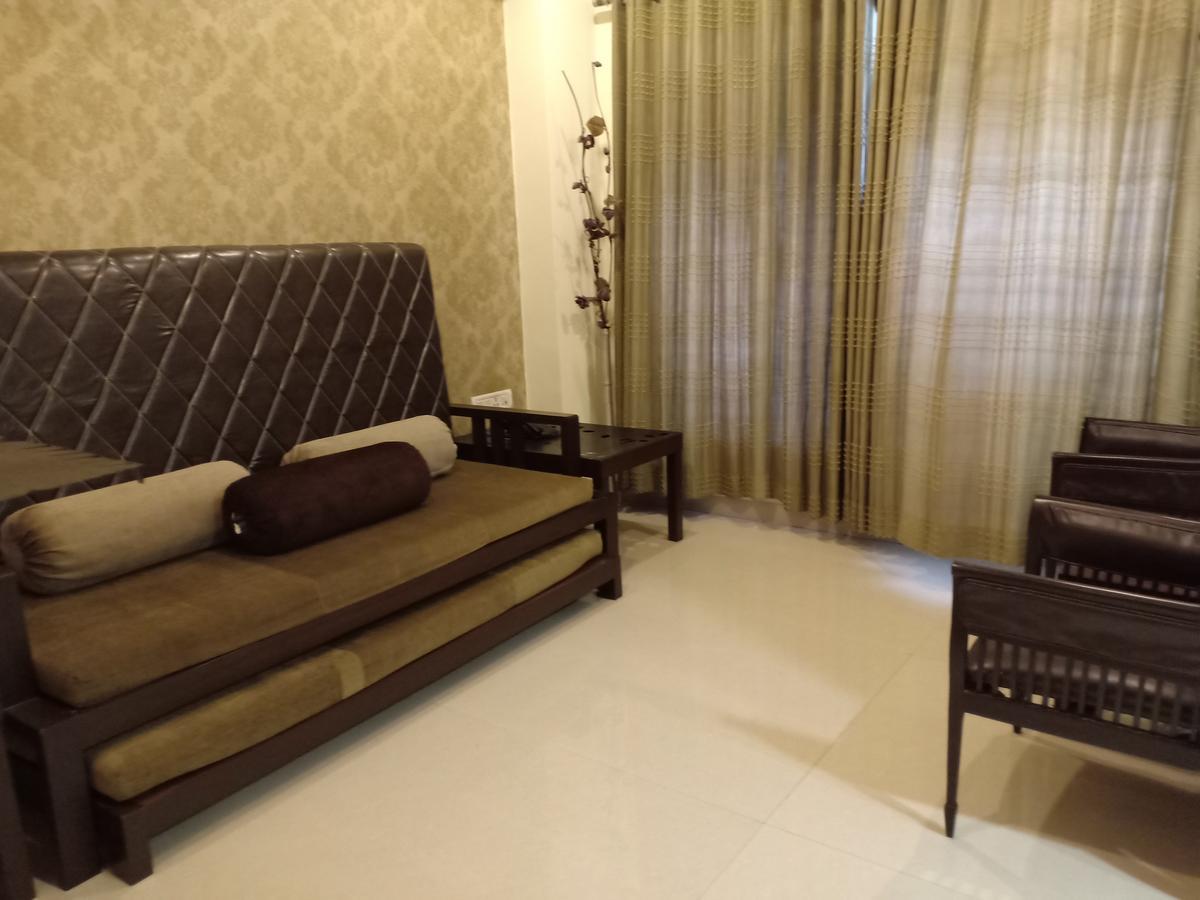 Hotel Chandralok 罗纳瓦拉 外观 照片