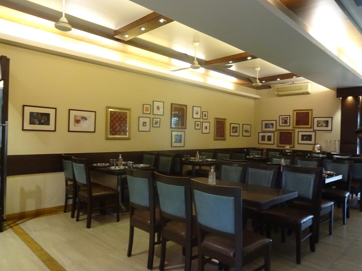 Hotel Chandralok 罗纳瓦拉 外观 照片