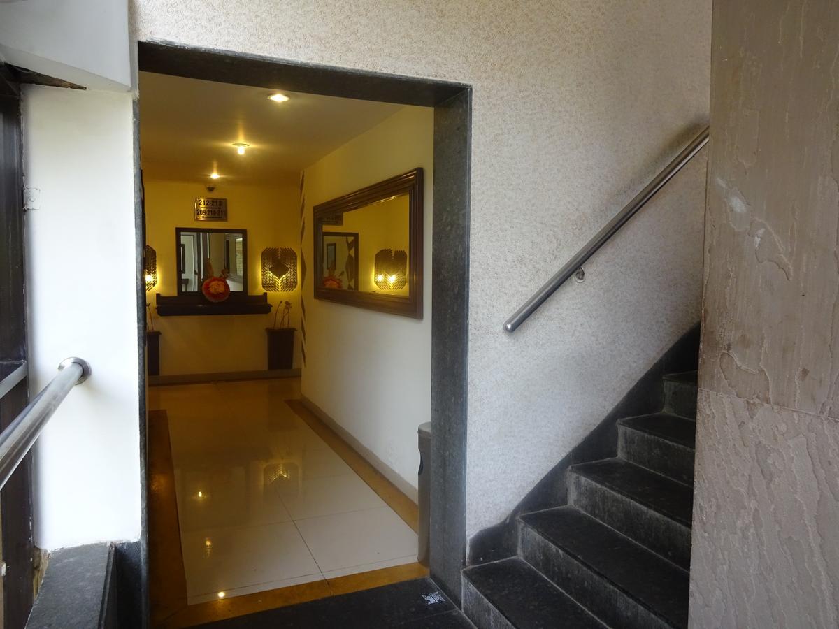 Hotel Chandralok 罗纳瓦拉 外观 照片